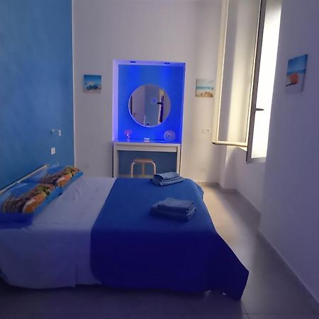 Casa Vacanze La Fenice Νάπολη Εξωτερικό φωτογραφία