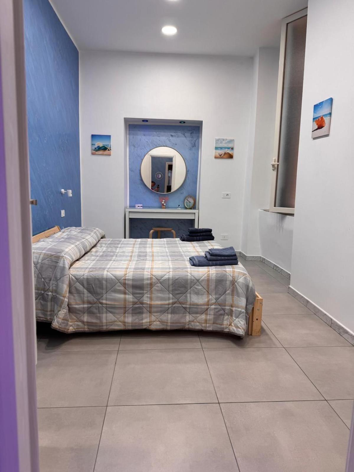 Casa Vacanze La Fenice Νάπολη Εξωτερικό φωτογραφία