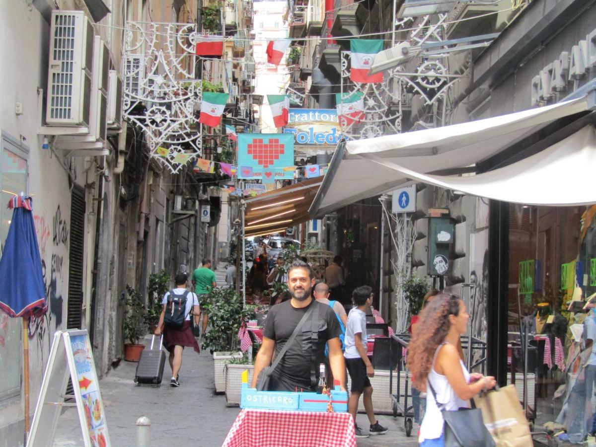 Casa Vacanze La Fenice Νάπολη Εξωτερικό φωτογραφία